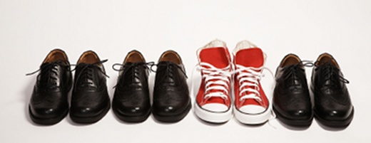 red_converse_stand_out